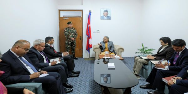 نیپال کا دورہ کرنے والے بھارتی وزارت خارجہ کے ایڈیشنل سیکرٹری نے وزیراعظم سمیت کئی وزراء سے ملاقات کی۔