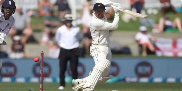 ویسٹ انڈیز کے خلاف دوسرے ٹیسٹ سے ٹام بلنڈیل باہر ہوئے، مچل ہے کا ڈیبیو طے