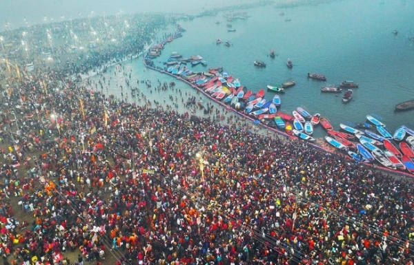 Mahakumbh started with Paush Purnima bath