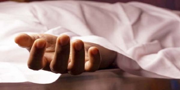ماں کی ڈانٹ سے ناراض لڑکی نے زہر کھا یا، اسپتال میں علاج کے دوران موت