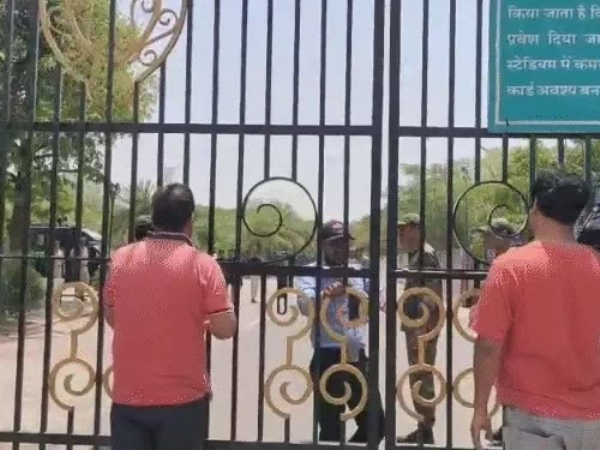 راجستھان کے سرحدی علاقوں میں چوکسی بڑھائی گئی، اسٹیڈیم کو بم سے اڑانے کی دھمکی