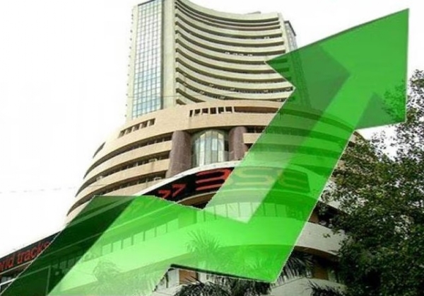 Strong rise in domestic stock market in early trade