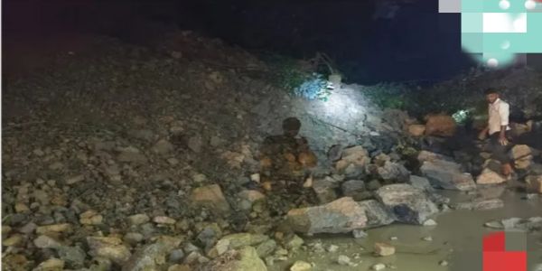 میگھالیہ میں بڑے پیمانے پر لینڈ سلائیڈنگ، این ایچ-6 پر ٹریفک مکمل طور پر متاثر