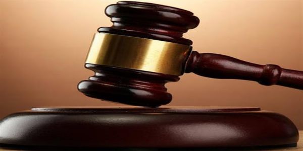یونائیٹڈ انڈیا انشورنس کمپنی کی منقولہ جائیداد کو قرق کرنے کا حکم