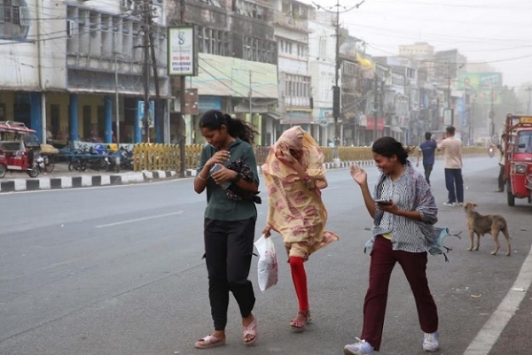 مدھیہ پردیش میں آندھی اور بارش کا موسم 7 مئی تک رہے گا، بھوپال-اندور سمیت 45 اضلاع میں آج الرٹ