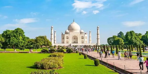 09 مئی تاریخ کے آئینے میں: تاج محل 372 سال کا ہو گیا