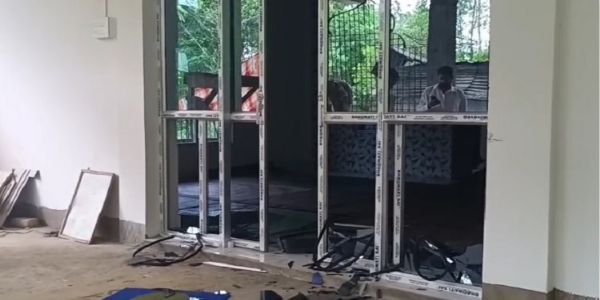 شرپسندوں کا مسجد پر حملہ ، مقامی لوگ ناراض ، کارروائی کا مطالبہ۔