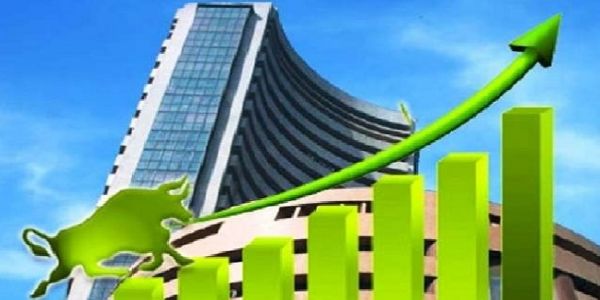 اتار چڑھاؤ کے بعد اسٹاک مارکیٹ تیزی کے ساتھ بند، سرمایہ کاروں کو 10 ہزار کروڑ کا منافع