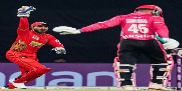 وینکٹیش ایئراکشت رگھوونشی کی بیٹنگ کے ہوئے مداح ،تعریفوں کے پل باندھے