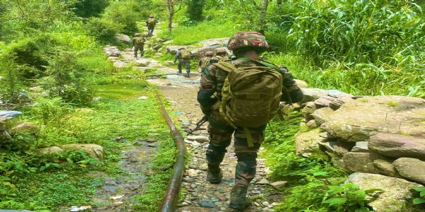 کشتواڑ کے جنگلاتی علاقے میں انسدادِ دہشت گردی آپریشن شروع۔