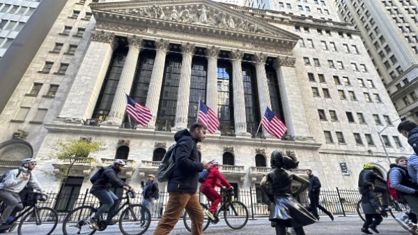 Weak signals from global market, selling pressure in Asia