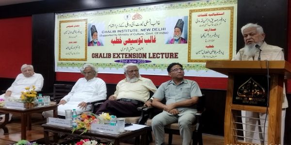 عشقیہ شاعری میں ہجر کی کیفیت کو وصل کے مقابلے میں زیادہ اہمیت حاصل ہے: پروفیسر قاضی افضال حسین