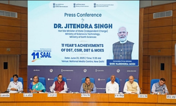 India emerged global leader in sc & tech in last decade: Jitendra