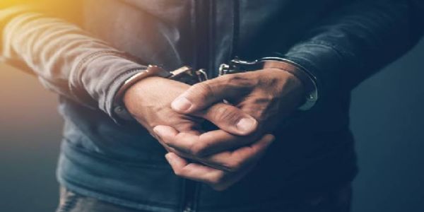 داعش سے تعلق کے الزام میں تین نوجوان گرفتار