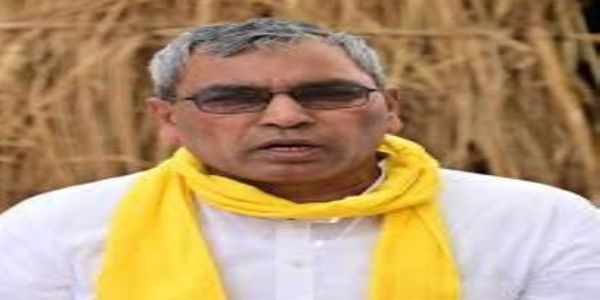 جب یادووں نے لوٹ مار کی تھی تو پسماندہ طبقہ بول نہیں سکتا تھا، برہمن کمزور نہیں ہیں - اوم پرکاش راج بھر