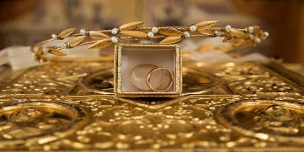 صرافہ بازار میں گراوٹ جاری، سونے اور چاندی کی قیمتوں میں کمی