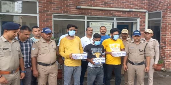 ہریدوار پولیس نے 6 لاکھ روپے کی جعلی کرنسی کے ساتھ تین کو گرفتار کیا
