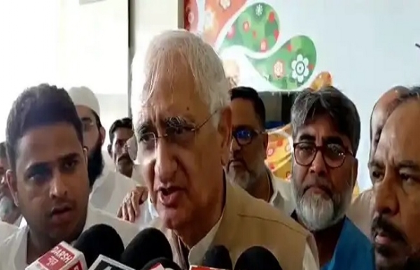 وقف اور آئین دونوں کو بچانا ضروری: سلمان خورشید