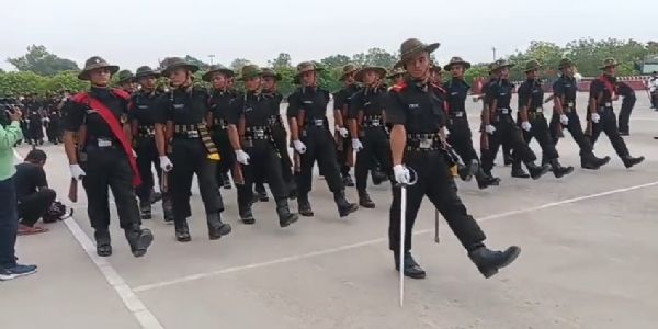 اگنیوروں کی پریڈ سے گونج اٹھا 39 جی ٹی سی کیمپس ، 197 جوانون نے ملک کی خدمت کا حلف لیا