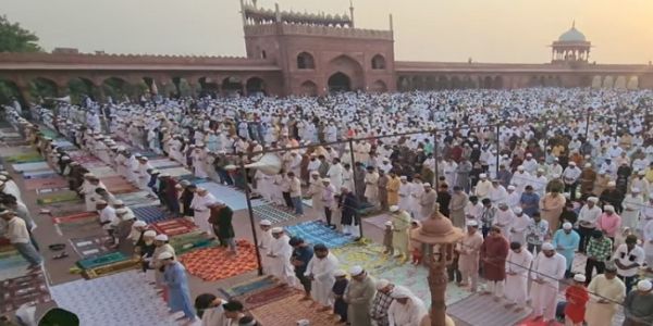 دارالحکومت دہلی میںعیدالاضحی کا تہوار عقیدت واحترام کے ساتھ منایا گیا
