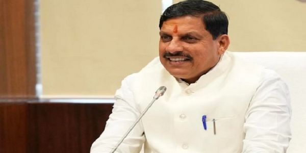 وزیر اعلیٰ ڈاکٹر یادو جمعہ کو ہونہار طلباء کو لیپ ٹاپ تقسیم کریں گے