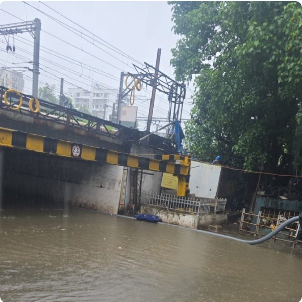mumbai rain alert orange july 24 traffic impact