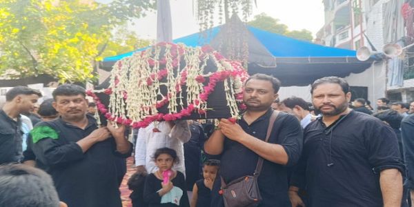 انجمن سجادیہ (کھچڑی پور) کے زیر اہتمام مجلس و جلوس عزا کا اہتمام