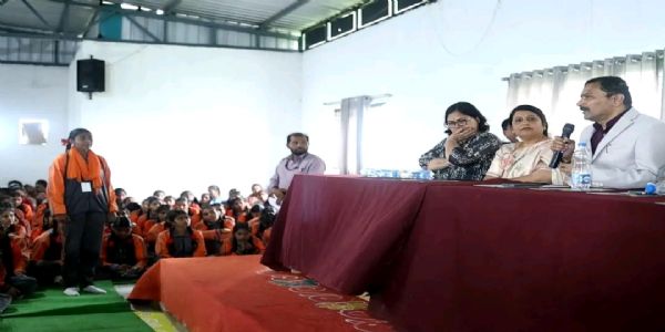 اورنگ آباد کے کھامگاؤں میں درخت لگانا و یوتھ ڈائیلاگ کے موضوع پر پروگرام کا انعقاد