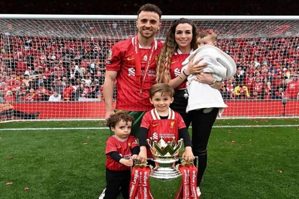 Liverpool footballer Diogo Jota dies in road accident