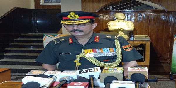 فوج کو ڈرون اور 33 نئی ٹیکنالوجی سے لیس کیا جائے گا: لیفٹیننٹ جنرل دیویندر شرما