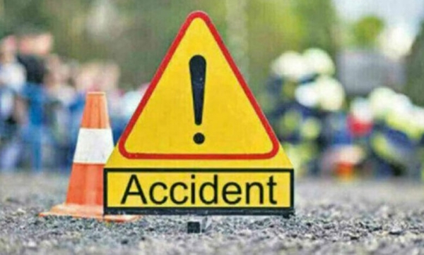 تلنگانہ کے کاماریڈی ضلع میں لاری سے بائیک ٹکرا گئی۔ دو افراد ہلاک