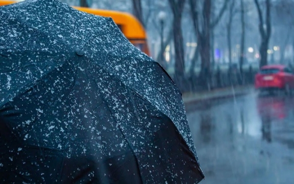 Heavy rain in UP in next 24 hrs, lightning warning in 40 districts