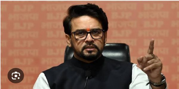 کانگریس نے بھگوا دہشت گردی کا غلط تصور پیدا کیا: انوراگ سنگھ ٹھاکر