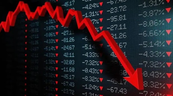 Share market fell after fluctuations, investors lost Rs 2.59 lakh cr