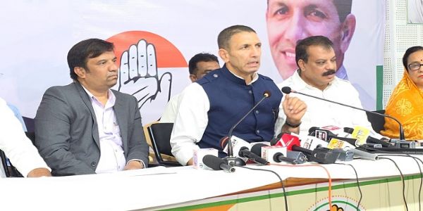 جیتو پٹواری نے کہا- بی جے پی کا او بی سی مخالف چہرہ پوری طرح سے بے نقاب، کانگریس آر پار کی لڑائی لڑے گی