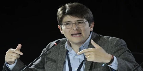 کولمبیا میں انتخابی ریلی کے دوران گولی لگنے سے زخمی صدارتی امیدوار میگوئل اوریبے ٹربے کا انتقال