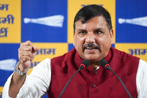 اپوزیشن کے رہنمأں کو جھوٹے مقدمات میں جیل بھیج کر ان کی حکومتیں گرانے کے لیے بل لا رہی ہے مودی سرکار: سنجے سنگھ