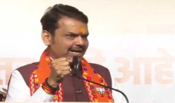 Fadnavis warns: No violence over Marathi in Maharashtra