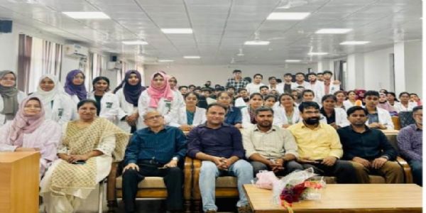 پیرامیڈیکل کالج میں طلبہ کے لئے انڈکشن پروگرام منعقد