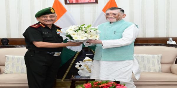 چیف آف ڈیفنس اسٹاف انل چوہان نے جھارکھنڈ کے گورنر سے ملاقات کی