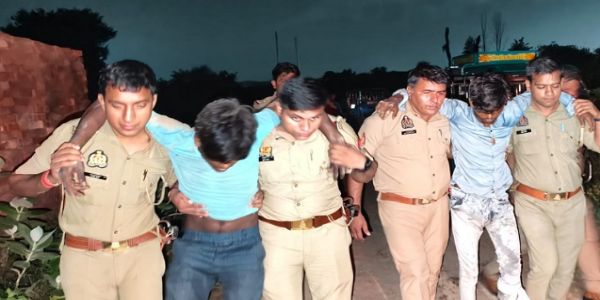 انکاونٹر میں دو بدنام زمانہ بدمعاش گرفتار، پولیس کی گولی سے زخمی ہوئے