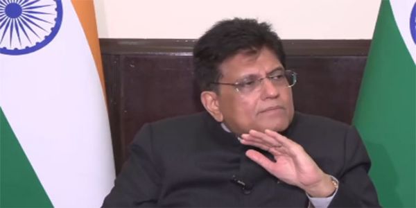 بھارت اور متحدہ عرب امارات  کے درمیان 3 سے 4 سالوں میں تجارت 100 بلین ڈالر تک پہنچنے کا ہدف : گوئل