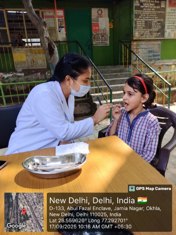 ڈینٹسٹری فیکلٹی،جامعہ نے ایم سی ڈی اسکول،ابوالفضل انکلیو میں ڈینٹل چیک اپ کیمپ لگایا