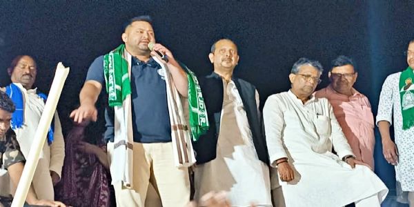 ہماری حکومت بنتی ہے تو ضلع بنے گا روسڑا : تیجسوی یادو