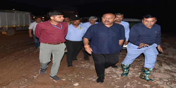 نائب وزیر اعلی نے تھرڈ میں قومی شاہراہ کا جائزہ لیا