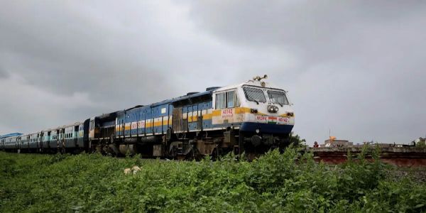 جموں شٹل ریل سروس دوسرے روز بھی معطل رہی