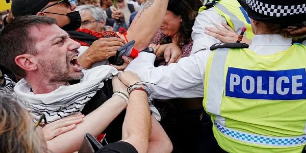 لندن میں فلسطین ایکشن کے حق میں مظاہرے، 400 سے زائد افراد گرفتار