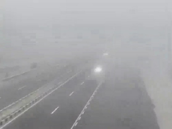 سردی کی علامتی تصویر