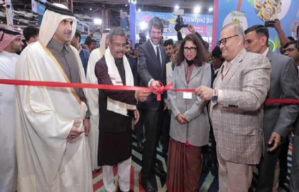 عالمی کتاب میلے میں وزارت ثقافت کے پویلین کا افتتاح عالمی کتاب میلے میں وزارت ثقافت کے پویلین کا افتتاح