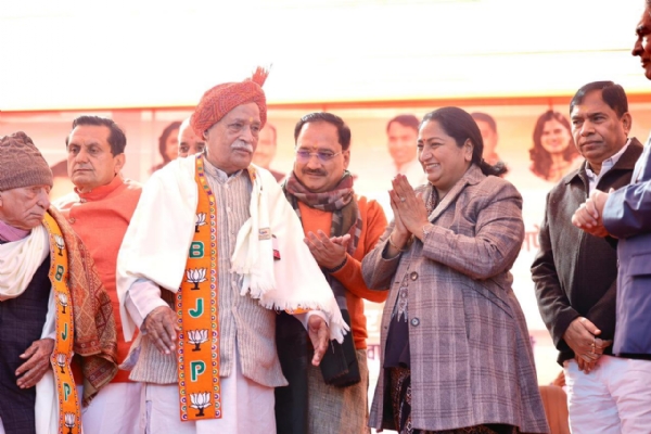 وزیر اعلیٰ نے’سینئر ورکرز کی اعزازی تقریب‘میں شرکت کی